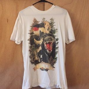 Altamont tee shirt size medium